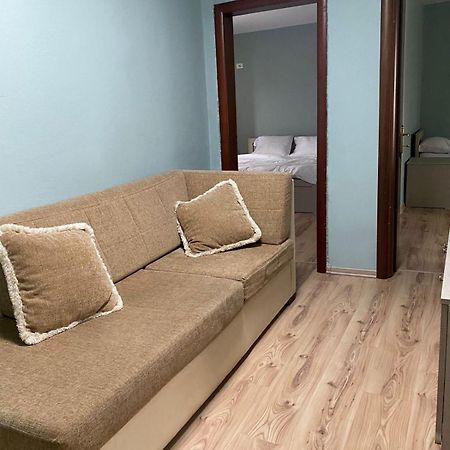 Itan'S Apartments Тирана Экстерьер фото