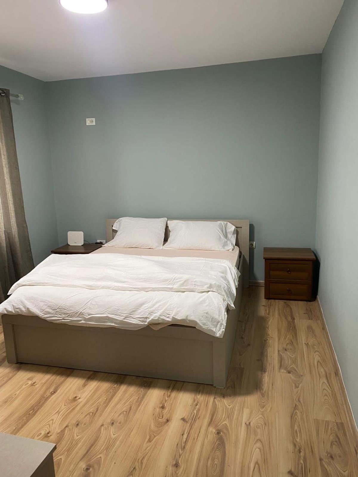 Itan'S Apartments Тирана Экстерьер фото